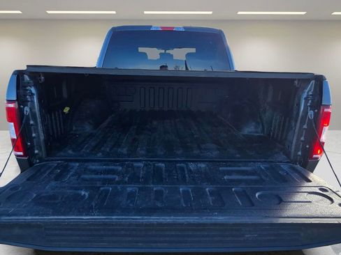 Used 2020 Ford F150 XLT image 12
