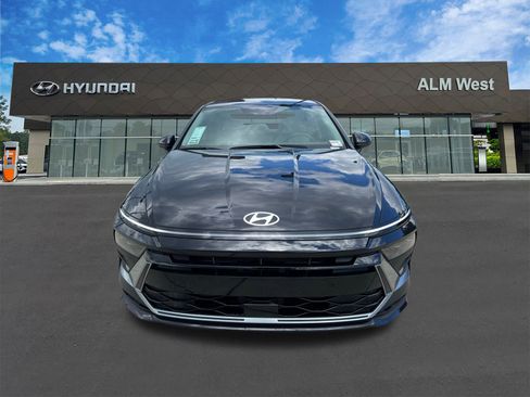 New 2025 Hyundai Sonata SE image 2