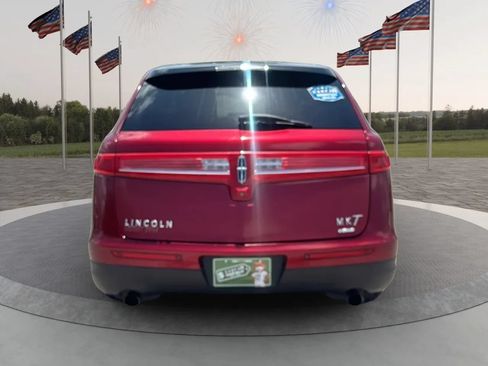 Used 2015 Lincoln MKT AWD w/ Equipment Group 201A image 4