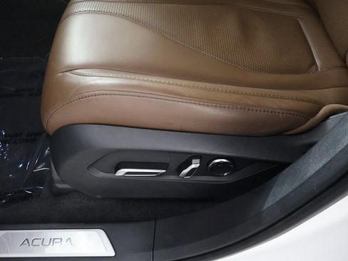 Used 2024 Acura RDX SH-AWD w/ Technology Package image 34