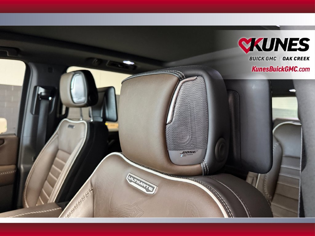Used 2025 GMC Yukon Denali Ultimate w/ LPO, Floor Liner Package AWD/4WD image 45