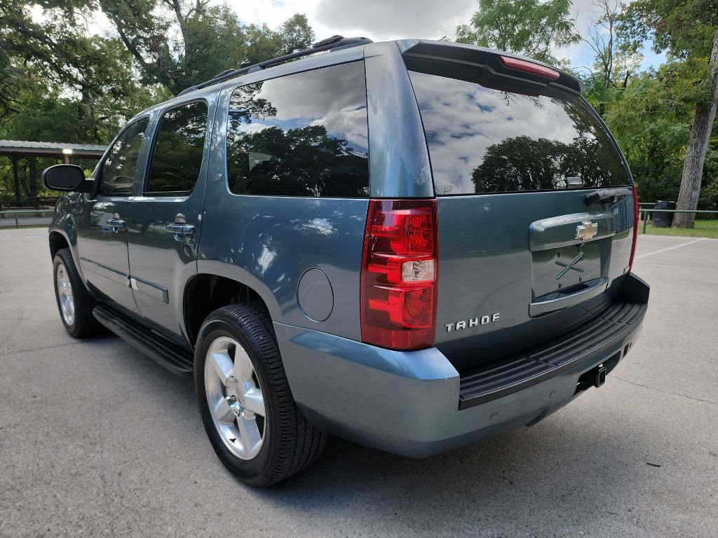 Used 2008 Chevrolet Tahoe LT RWD image 5