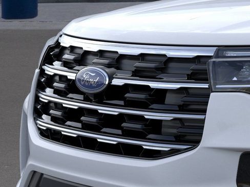 New 2026 Ford Explorer Active AWD/4WD image 17