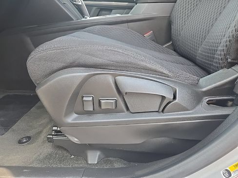 Used 2014 GMC Terrain SLE FWD image 26