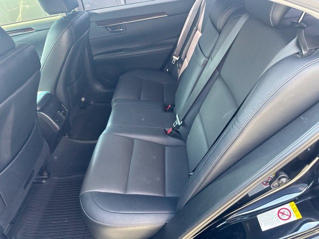 Used 2016 Lexus ES 350 w/ Premium Package w/Wood Trim FWD image 15