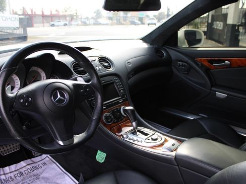 Used 2009 Mercedes-Benz SL 63 AMG image 19