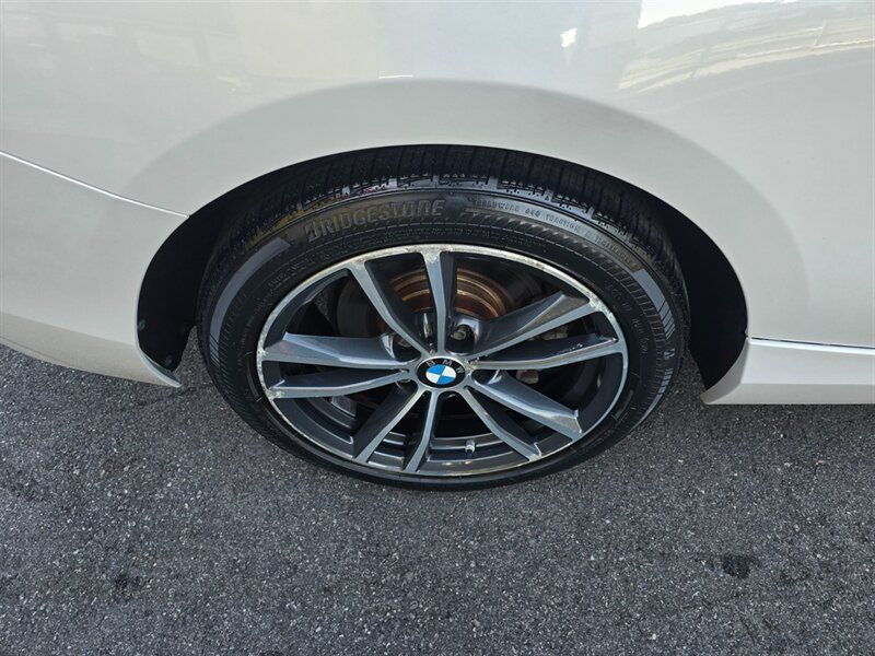 Used 2018 BMW 230i Convertible RWD image 28