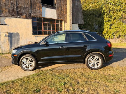 Used 2016 Audi Q3 2.0T Premium Plus image 2