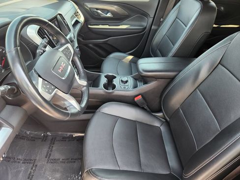 Used 2023 GMC Terrain SLT AWD/4WD image 4