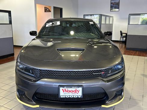 Used 2023 Dodge Charger R/T w/ Cold Weather Package RWD image 4