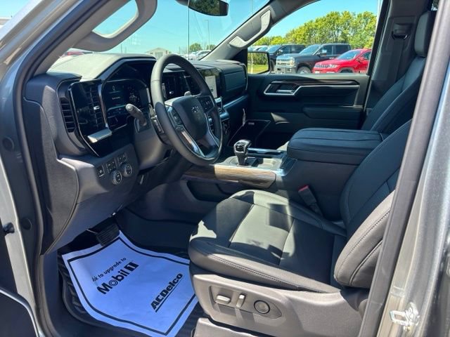 New 2026 Chevrolet Silverado 1500 RST w/ RST All Star Premium Package AWD/4WD image 11