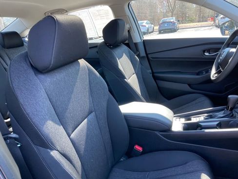 Certified 2025 Honda Accord SE image 32