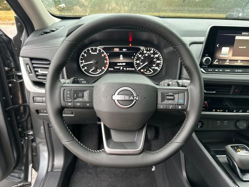 New 2026 Nissan Rogue SV w/ SV Premium Package image 24