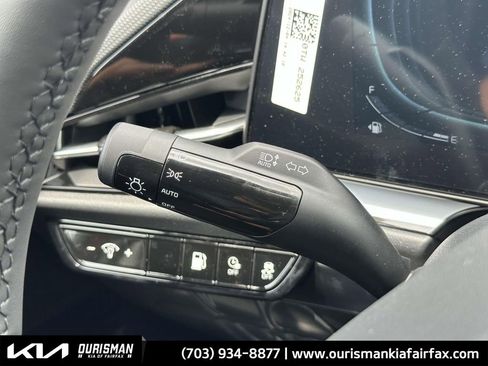 New 2025 Kia Niro EX w/ EX Cold Weather Package image 18