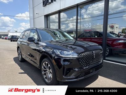 New 2025 Lincoln Aviator AWD w/ Jet Appearance Package