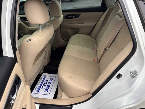 Used 2014 Nissan Altima 2.5 S w/ Sport Value Package image 14