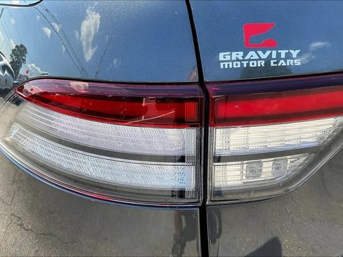 Used 2020 Lincoln Aviator Reserve w/ Elements Package Plus AWD/4WD image 23