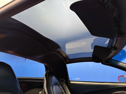 Used 1997 Chevrolet Corvette Coupe image 20