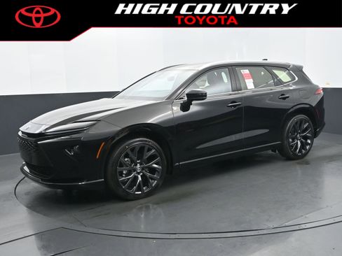 New 2026 Toyota Crown Signia w/ Advanced Technology Package image 1