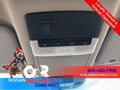 Used 2025 Nissan Rogue SV image 28
