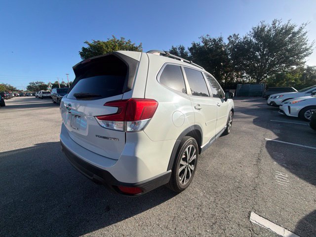 Used 2019 Subaru Forester Limited AWD/4WD image 3