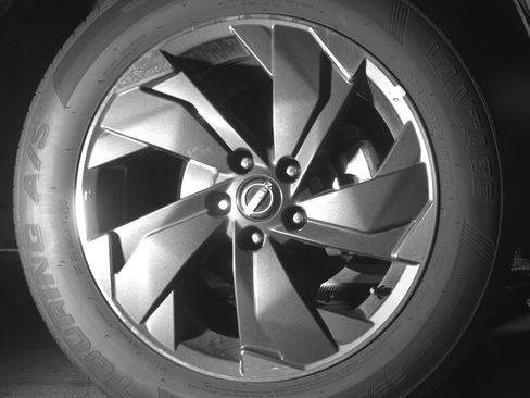 Used 2025 Nissan Rogue SV FWD image 13
