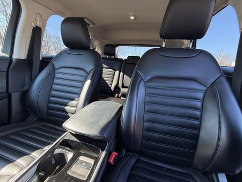 Used 2020 Ford Edge SEL w/ Convenience Package image 30