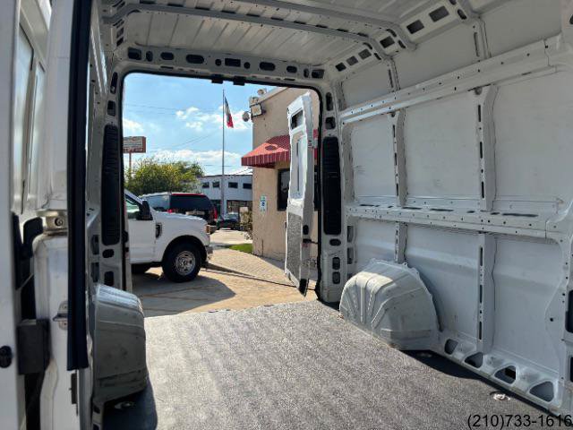 Used 2024 RAM ProMaster 2500 w/ Convenience Group FWD image 26