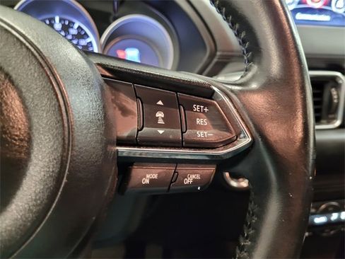 Used 2018 MAZDA CX-5 Touring image 25
