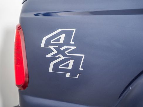 Used 2014 Ford F250 XLT w/ Snow Plow Prep Package image 21