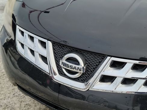 Used 2015 Nissan Rogue S image 24