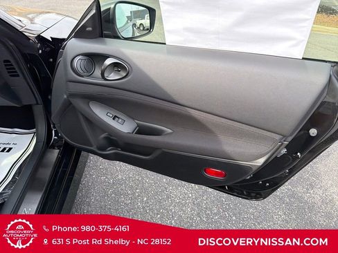 New 2026 Nissan Z Performance w/ Floor Mat Package RWD image 31
