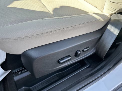 Used 2019 Ford Escape SE AWD/4WD image 23