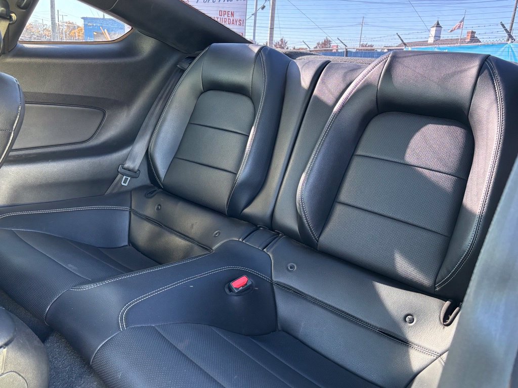 Used 2021 Ford Mustang GT Premium w/ Enhanced Security Package RWD image 16