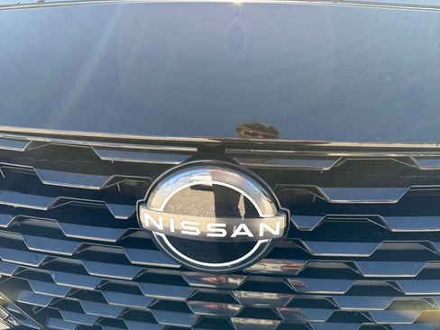 Used 2024 Nissan Altima 2.0 SR FWD image 16