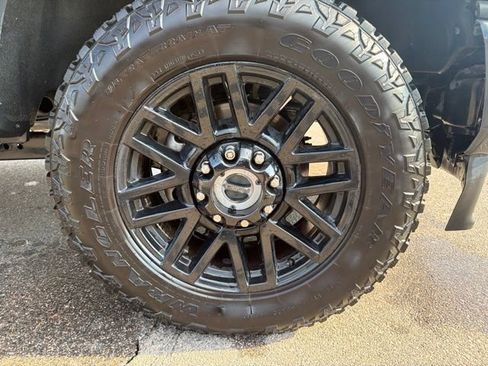 Used 2021 Ford F250 Lariat AWD/4WD image 12
