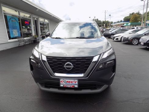 Used 2023 Nissan Rogue S AWD/4WD image 10