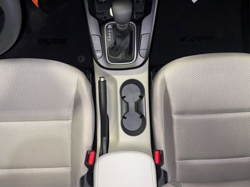 Used 2025 Kia Soul LX w/ LX Technology Package image 21