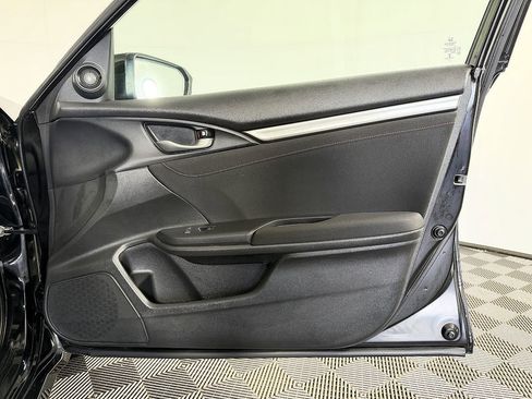 Used 2018 Honda Civic Si image 45