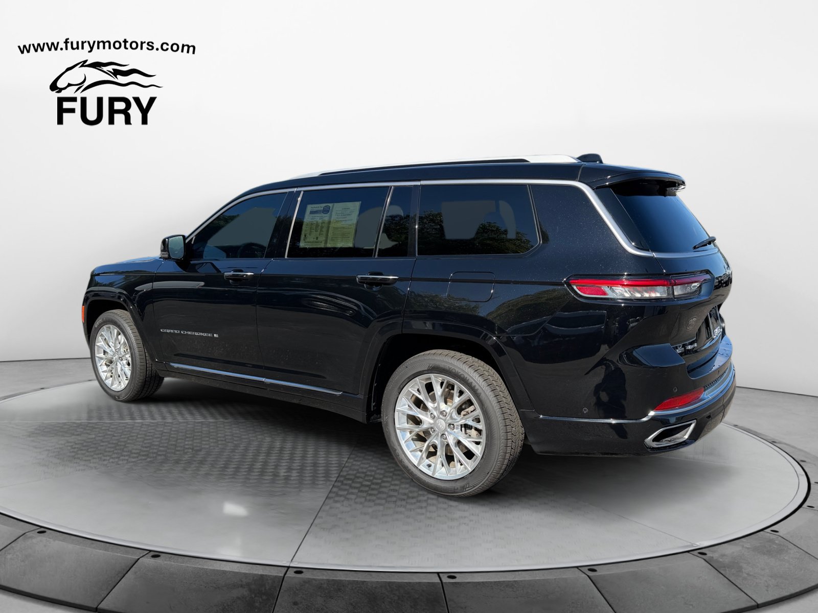 Used 2021 Jeep Grand Cherokee L Summit w/ Advanced Protech Group IV AWD/4WD image 6