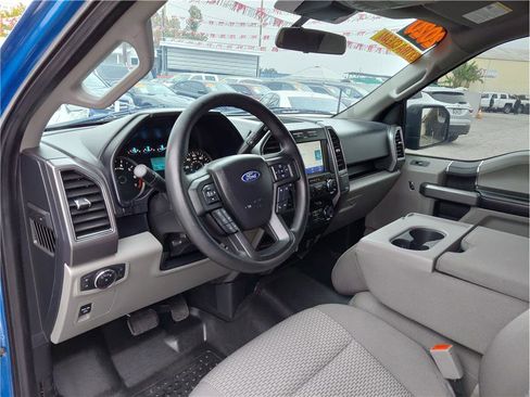Used 2020 Ford F150 XLT image 4
