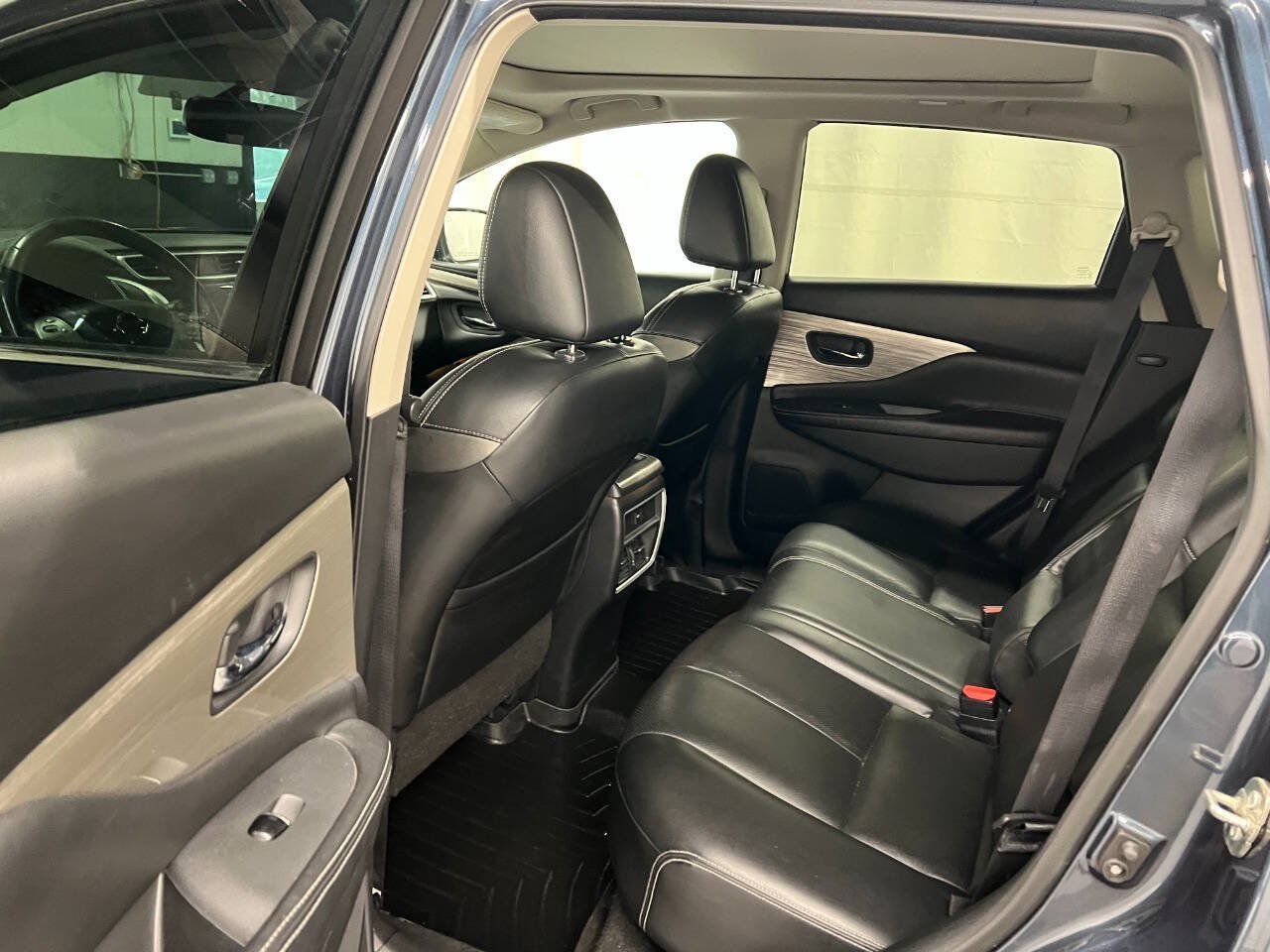 Used 2017 Nissan Murano SL AWD/4WD image 9