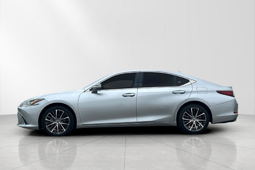 Certified 2024 Lexus ES 350 w/ Premium Package FWD image 3