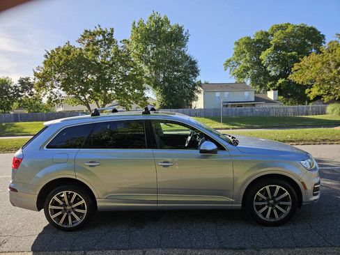 Used 2019 Audi Q7 3.0T Premium Plus w/ Premium Plus Package AWD/4WD image 7