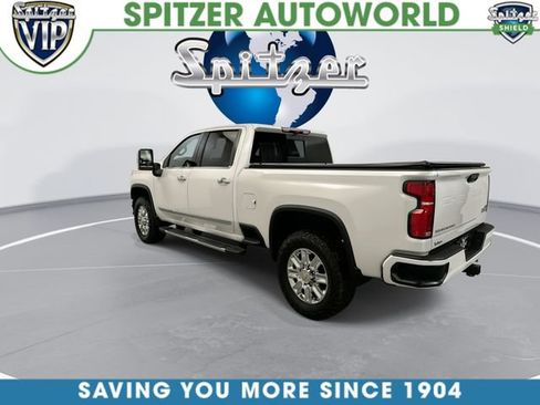 Used 2024 Chevrolet Silverado 2500 High Country w/ High Country Premium Package AWD/4WD image 8