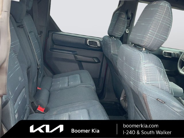 Used 2025 Ford Bronco Heritage Edition AWD/4WD image 12