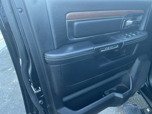 Used 2014 RAM 2500 Laramie image 8