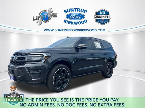 Used 2024 Ford Expedition Limited AWD/4WD image 1