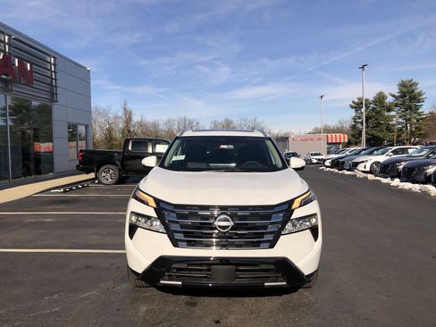 New 2026 Nissan Rogue Platinum w/ Platinum Premium Package image 16