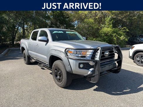 Used 2021 Toyota Tacoma SR image 1